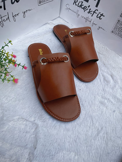 Luxury Braided Leather Slides – Comfortable Everyday Slippers